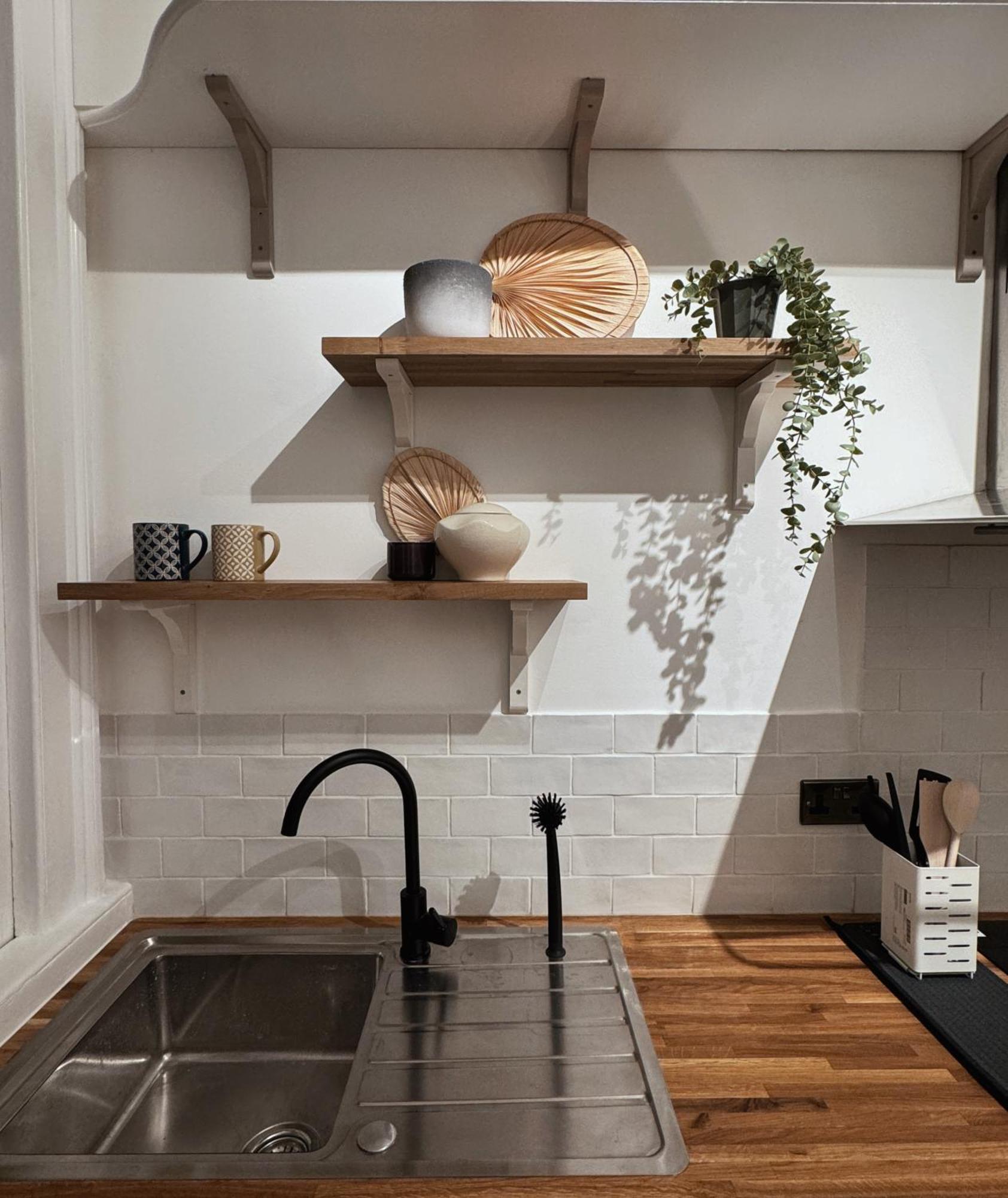 Broad Street Apartment - Central Бат Екстериор снимка